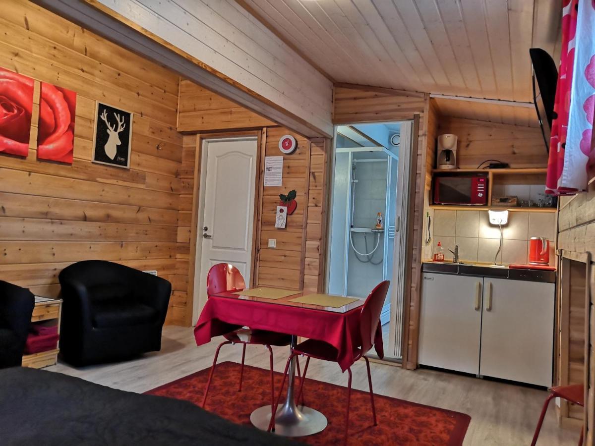 Hostel Mansikka Taipalsaari Eksteriør billede