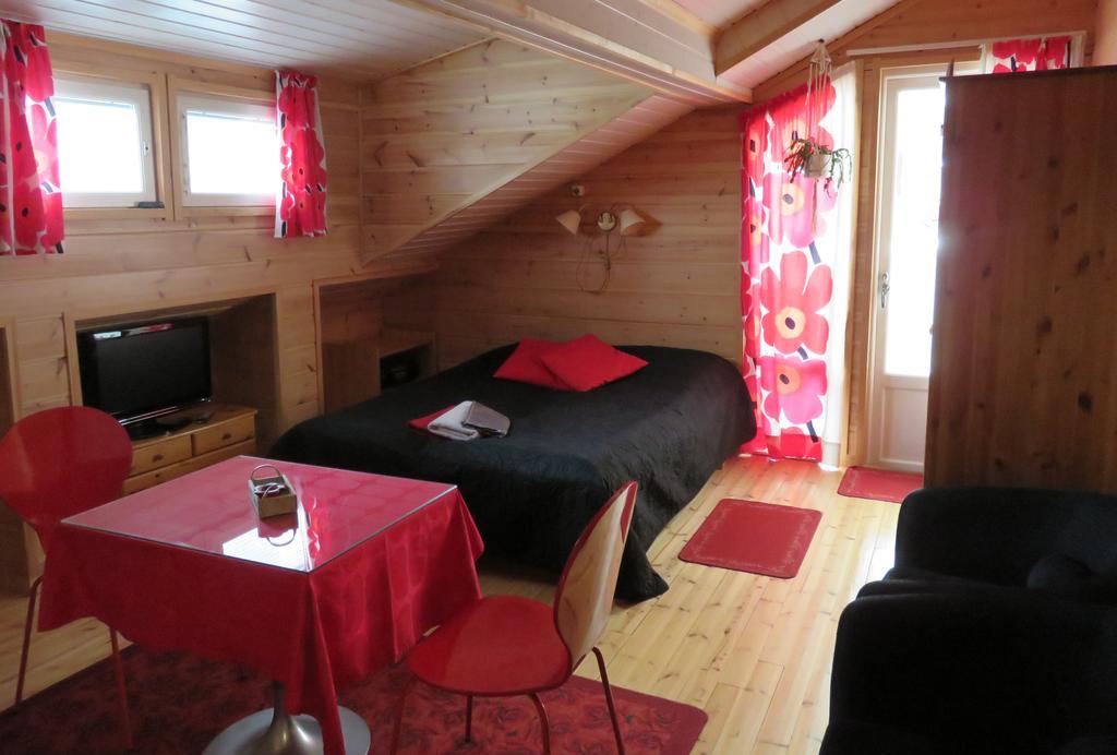 Hostel Mansikka Taipalsaari Eksteriør billede